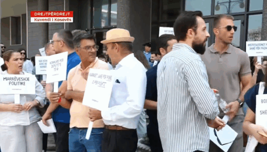 Organizatat e shoqërisë civile sërish me protestë para Kuvendit