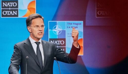 Shefi i NATO`s paralajmëron Rusinë: Jemi të gatshëm të mbrojmë çdo centimetër të territorit të shteteve aleate