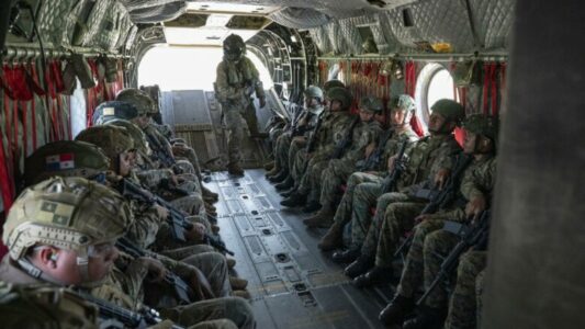 Ushtria amerikane stërvitet për të mbrojtur Kanalin e Panamasë nga kërcënimi kinez