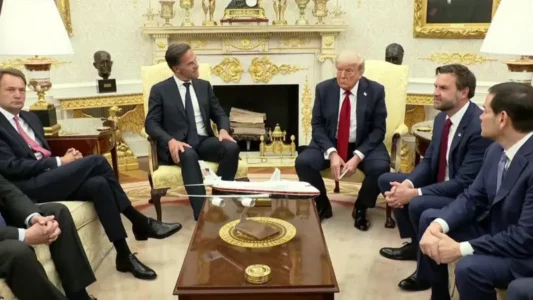 Trump pret në Zyrën Ovale shefin e NATO-s, Mark Rutte