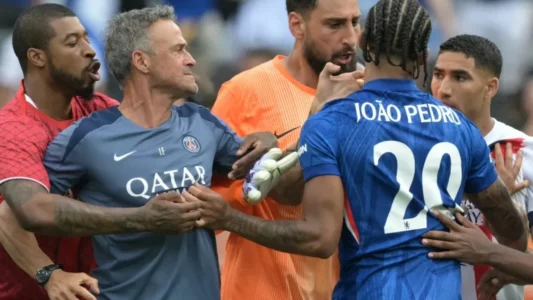 Goditi me shuplakë futbollistin e Chelsea pas finales së Botërorit, Luis Enrique rrezikon dënimin drastik nga FIFA