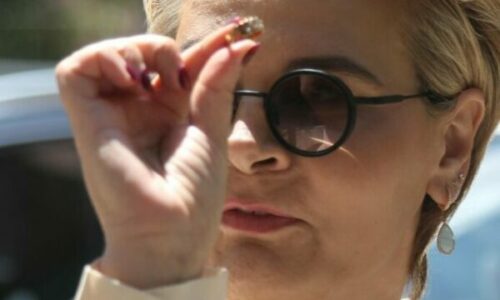 Kryemadhi paraqitet në SPAK: Gjeta një unazë me diamant, do e dorëzoj ose do paguaj avokatin