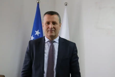 Kryeprokurori Isufaj: Radoiçiqi kërkoi heqjen e urdhër-arrestit në këmbim të informatave për Ivanoviqin