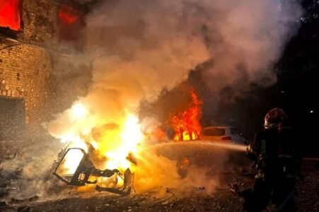 Rusia sulmon pjesën perëndimore të Ukrainës me dronë dhe raketa