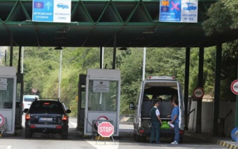 Bllokohet rruga Shkup – Hani i Elezit