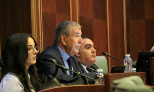 Dështon sërish konstituimi i Kuvendit/ Dehari e hedh në votim komisionin për votim të fshehtë