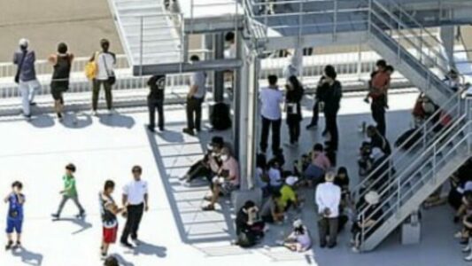 Rreth një milion njerëz evakuohen në Japoni pas tërmetit në Rusi