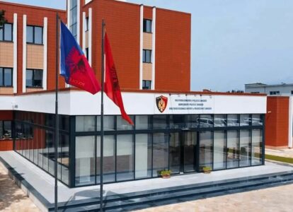 Gjuajtja me molotov në Theth, Policia e Shtetit: U parandalua djegia e urës