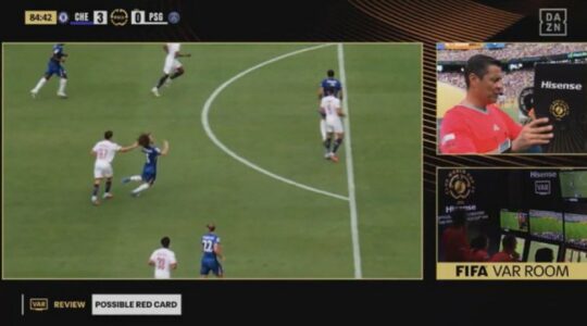 Momenti kur Joao Neves e kapi për flokë Cucurellan