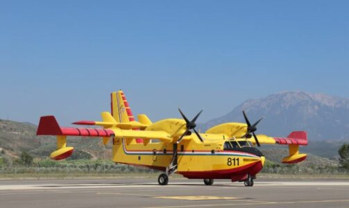 BE dërgon avion zjarrfikës nga Italia për shuarjen e flakëve në Shqipëri