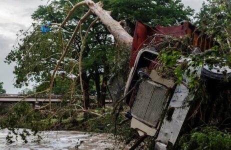 Përmbytjet në Teksas, Trump shpall gjendjen e fatkeqësisë natyrore