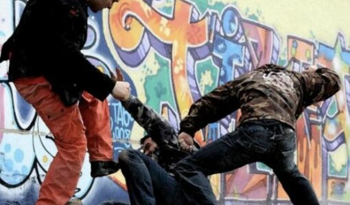 Përleshen disa persona në Shtërpcë, katër përfundojnë në spital