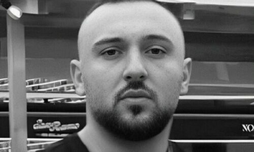 Sot mbahet protestë paqësore para stacionit policor në Lipjan për Agon Zejnullahun