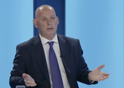 Lladrovci: Le ta qet nënkryetarin Arben Shala kandidat për kryetar, unë tërhiqem