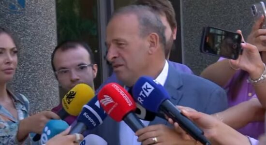 Reçica: Kurti nuk e jep postin e kryeparlamentarit