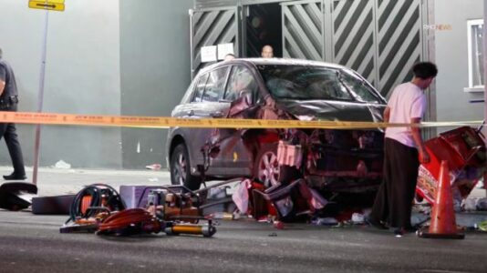 Përplasja e turmës nga një automjet në LA, shkon në 30 numri i të lënduarve