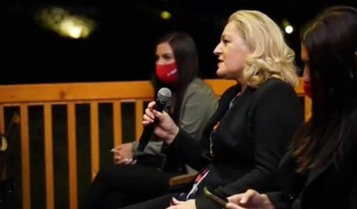 Afër të vihet në krye të IKAP-it zyrtarja që iu ndërruan 3 pozita për 3 ditë dhe që 4 herë ishte U.D. drejtoreshë