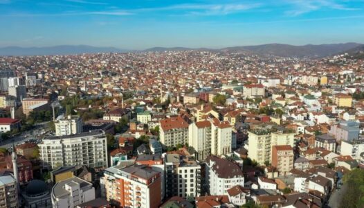 Mijëra qytetarë të Kosovës jetojnë në banesa pa pranim teknik
