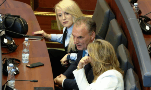 Izmaku e bindur: Nëse propozohet emri i Limajt, të hënën mund të konstituohet Kuvendi