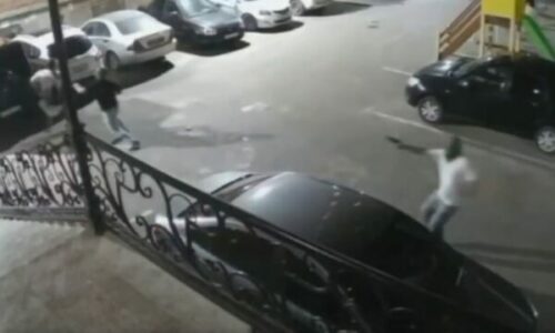 Atentat ndaj kampionit të arteve të përziera marciale, qëllohet disa herë me armë zjarri