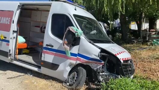 Aksident i rëndë në Gjirokastër, përplaset ambulanca, 6 të plagosur