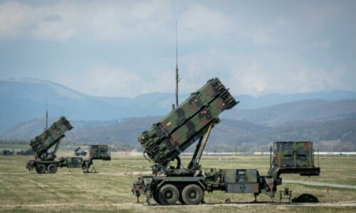 Trump premton sisteme Patriot për Ukrainën përmes NATO-s
