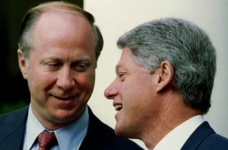 Vdes ish-këshilltari i Bill Clintonit, David Gergen