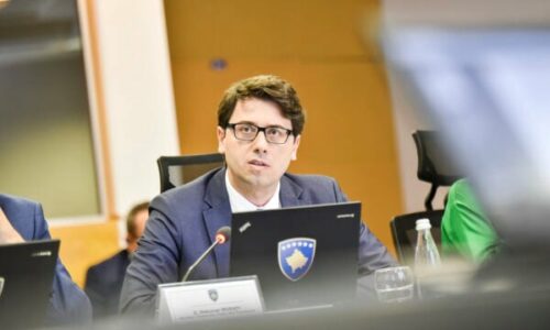 Murati pretendon se opozita po e pengon integrimin e Kosovës në SEPA