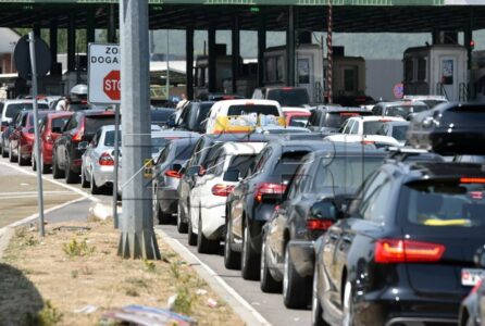 Fluks i madh në Morinë, mbi 386 mijë persona kanë hyrë në Shqipëri brenda dy jave