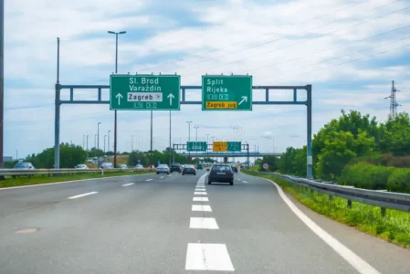 QKMK: Shmangni autostradat drejt Zagrebit, 500 mijë persona pritet të marrin pjesë në një koncert