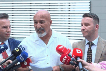 “Sikur në Kore të Veriut, këtu mbizotëron diktatura”, flet avokati i Pllashnikut që iu ndërpre marrëdhënia e punës