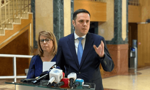 Abdixhiku nuk takohet me zyrtarin e lartë të DASh-it, e zëvendëson Bajrami