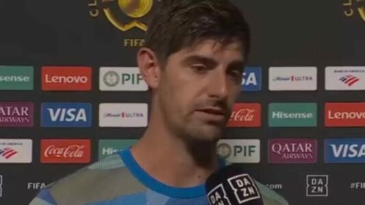 Courtois kritikon bashkëlojtarët, teksa bën një deklaratë të çuditshme pas humbjes së thellë nga PSG-ja