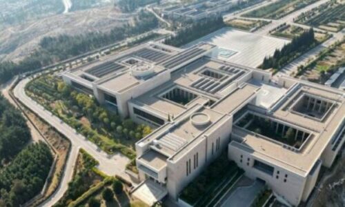 Raportohet se Izraeli ka sulmuar Pallatin Presidencial në Damask të Sirisë