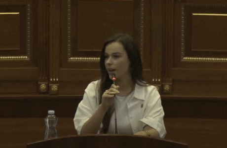 Përplasje në Kuvend, Salihu e PDK-së: Mos e shkelni Kushtetutën