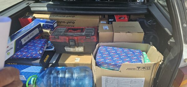 Dogana ndalon pjesë automjetesh të padeklaruara në Vërmicë, në vlerë rreth 1,800 euro