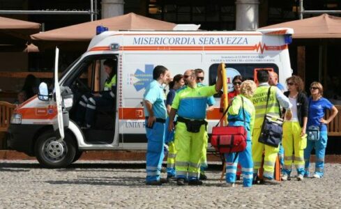 Itali: 20 vjeçari shqiptar plagoset rëndë me thikë