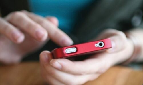 Podujevasi tregohet trim, dyshohet se e kanosi një polic përmes rrjeteve sociale