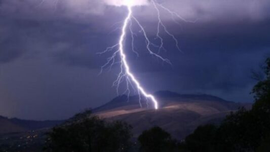 U godit nga rrufeja kur po ruante bagëtitë, humb jetën 47-vjeçari në Pogradec