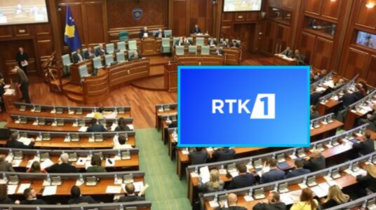 Ish-opozita mban seancë pa VV-në, RTK nuk i transmetoi live fjalimet e deputetëve në Kuvend