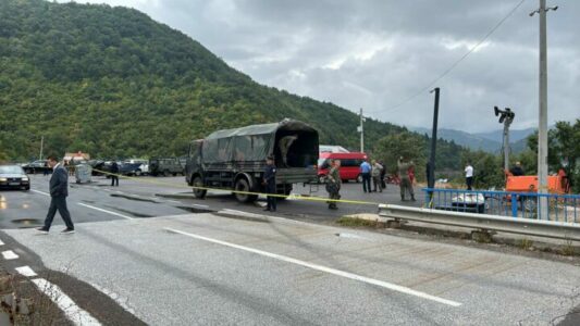 FSK e shoqëruar nga KFOR shkon në Veri, nis operacionin në liqenin e Ujmanit për gjetjen e 33 vjeçarit