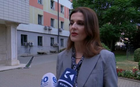 Çitaku: Edhe më të rrezikshme se kërcënimi me bombë janë prirjet totalitare të LVV-së