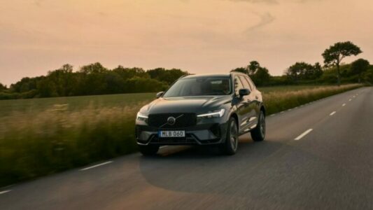 Volvo do të prodhojë XC60 në SHBA për të shmangur tarifat e Trump