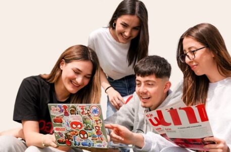 Transfero studimet në Universum dhe merr diplomë të fuqizuar nga Universiteti publik më i madh në SHBA!