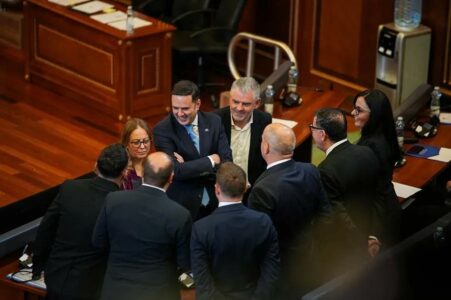 Abdixhiku reagon pas vendimit të Gjykatës Kushtetuese: Fitore e madhe për demokracinë dhe Republikën