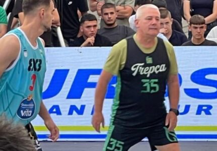 Mbahet streetball në Mitrovicën e Veriut, e provon të luajë edhe Sveçla