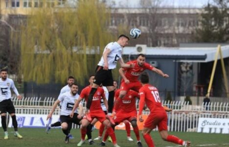 Superliga vazhdon sot me duelin Gjilani-Ballkani