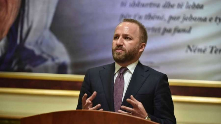 Vlerësohet lart nga analistët puna katërvjeçare e Abelard Tahirit si shef i grupit parlamentar