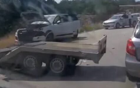 Aksident mes dy automjeteve në Gllarevë të Klinës, dy të lënduar