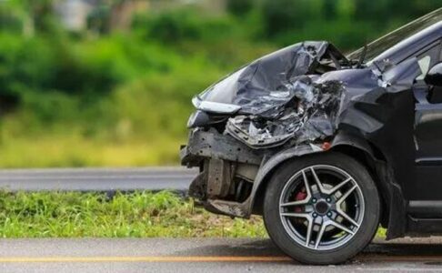 Vetaksident në Pejë, lëndohet një person